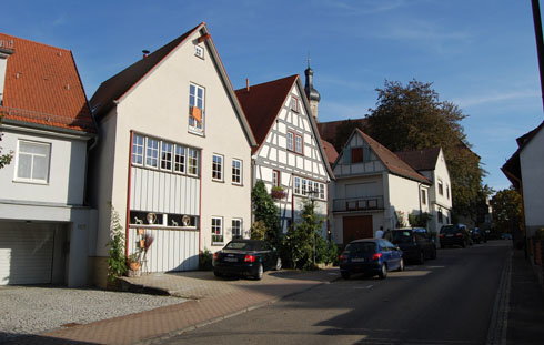 wohnhaus v